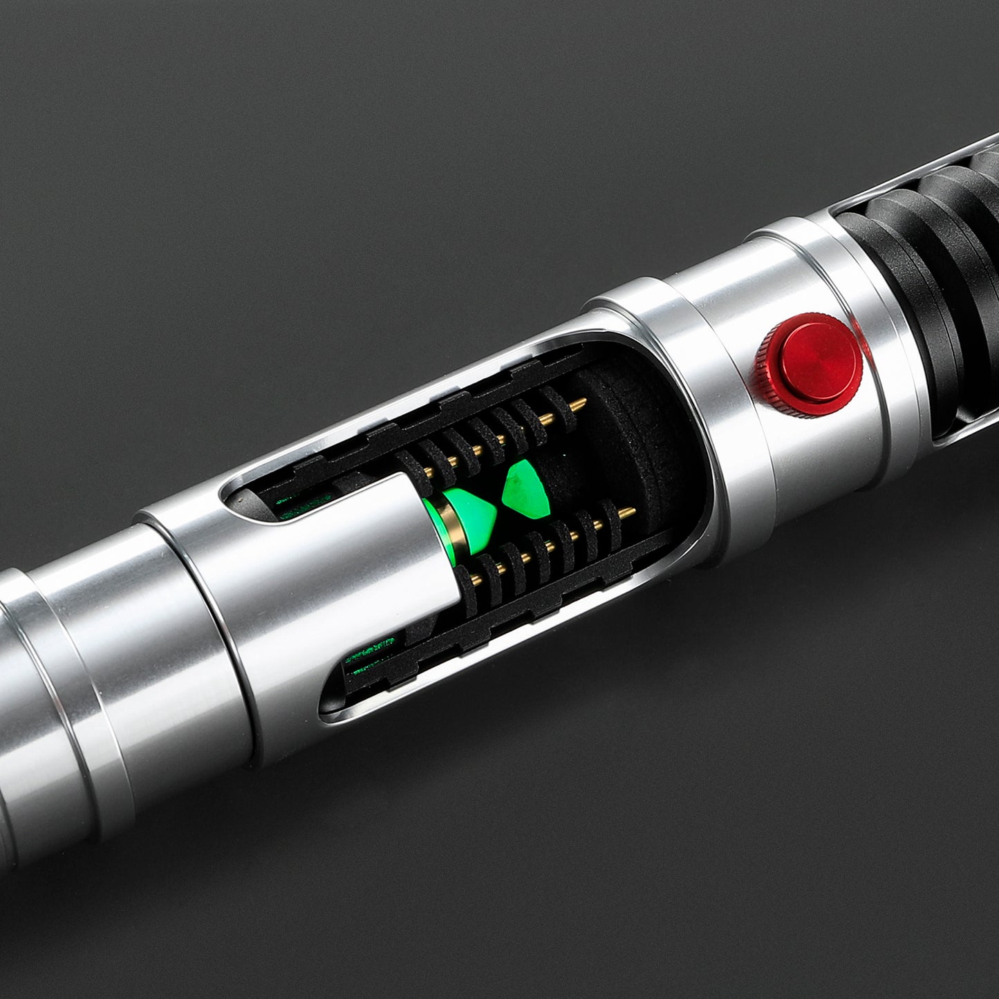 Quinlan Vos's Shadow Embrace: Master Tier Lightsaber