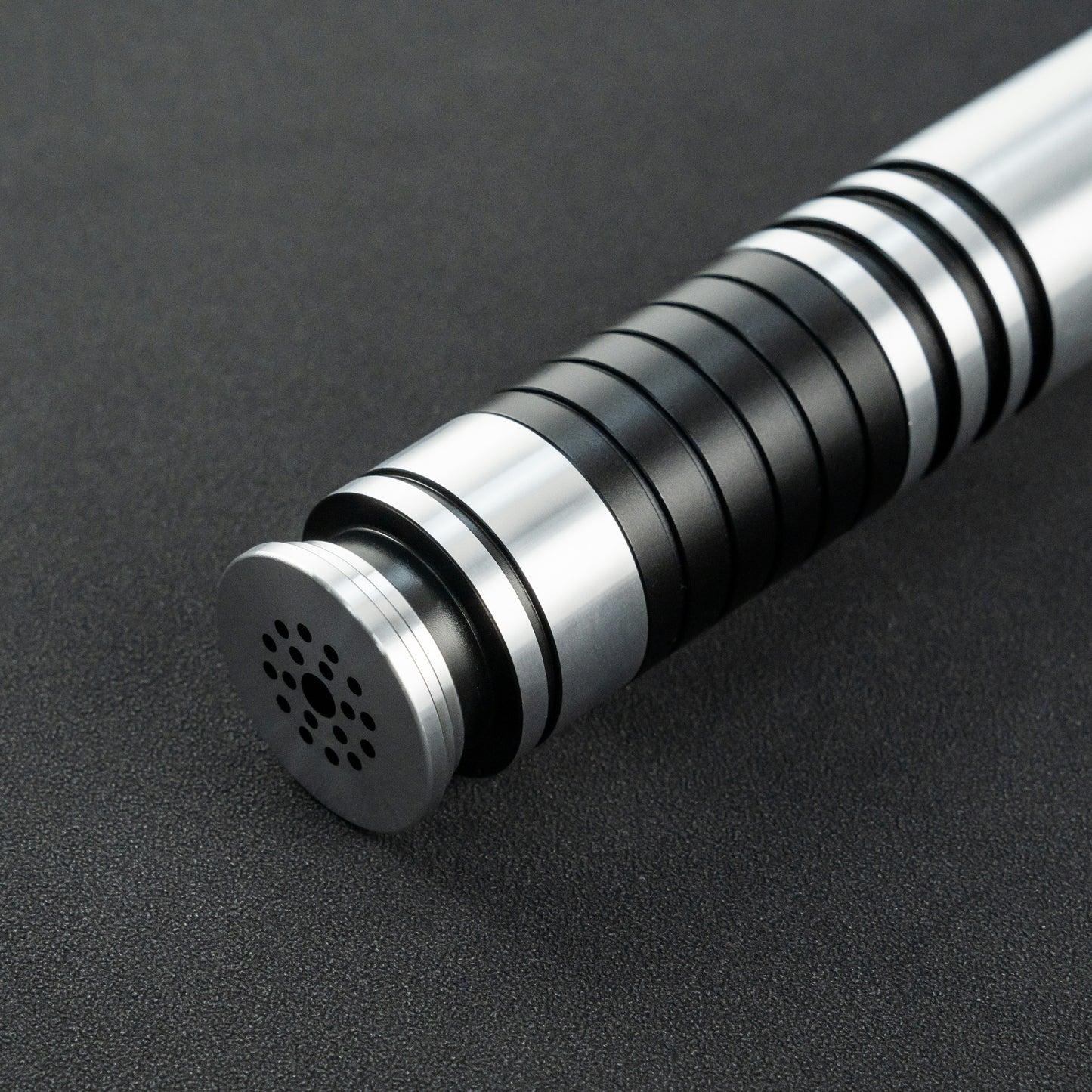 F40 Crossguard Breaker: The Gladiator's Lightsaber