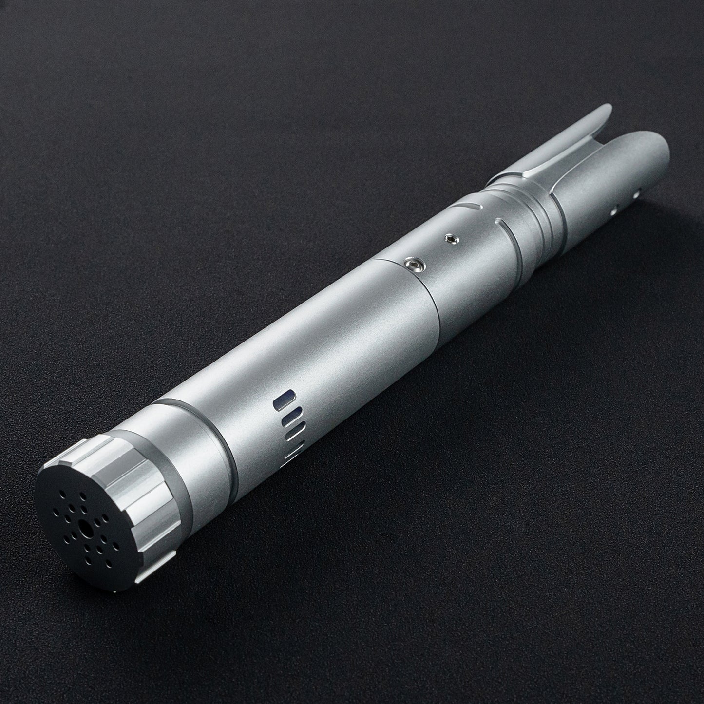 F8 Sirius: The Guiding Star Lightsaber