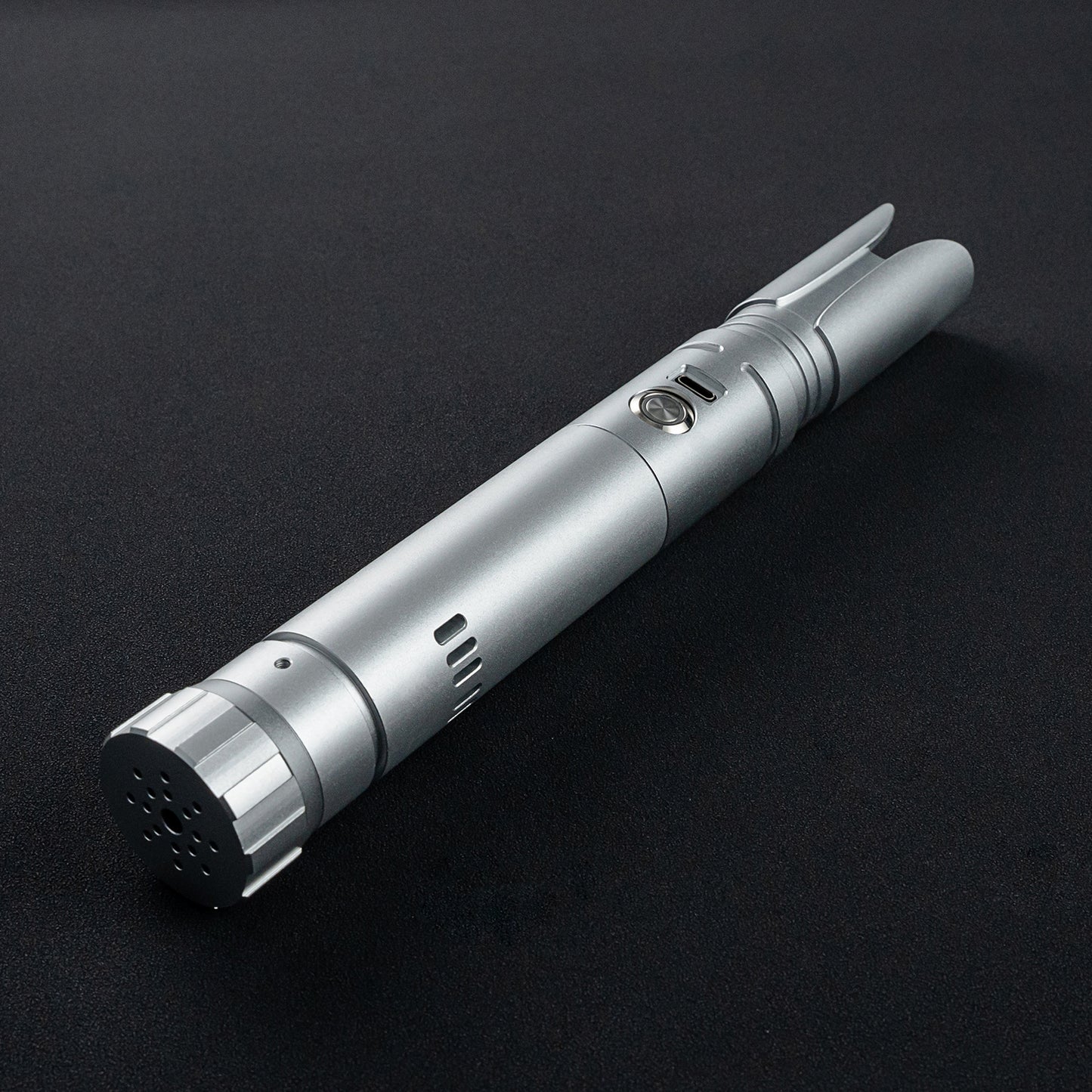 F8 Sirius: The Guiding Star Lightsaber