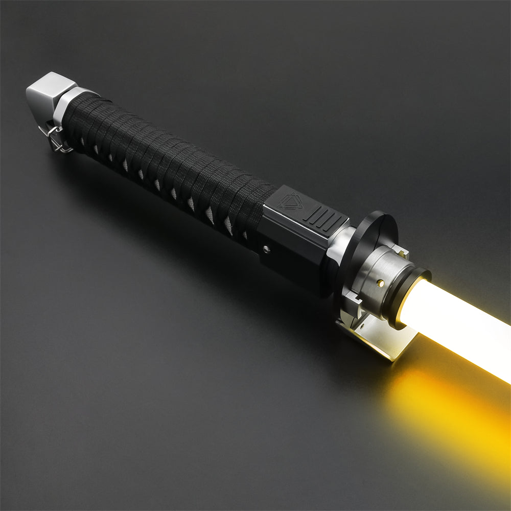 The Ronin's Blade: A Masterless Warrior's Lightsaber