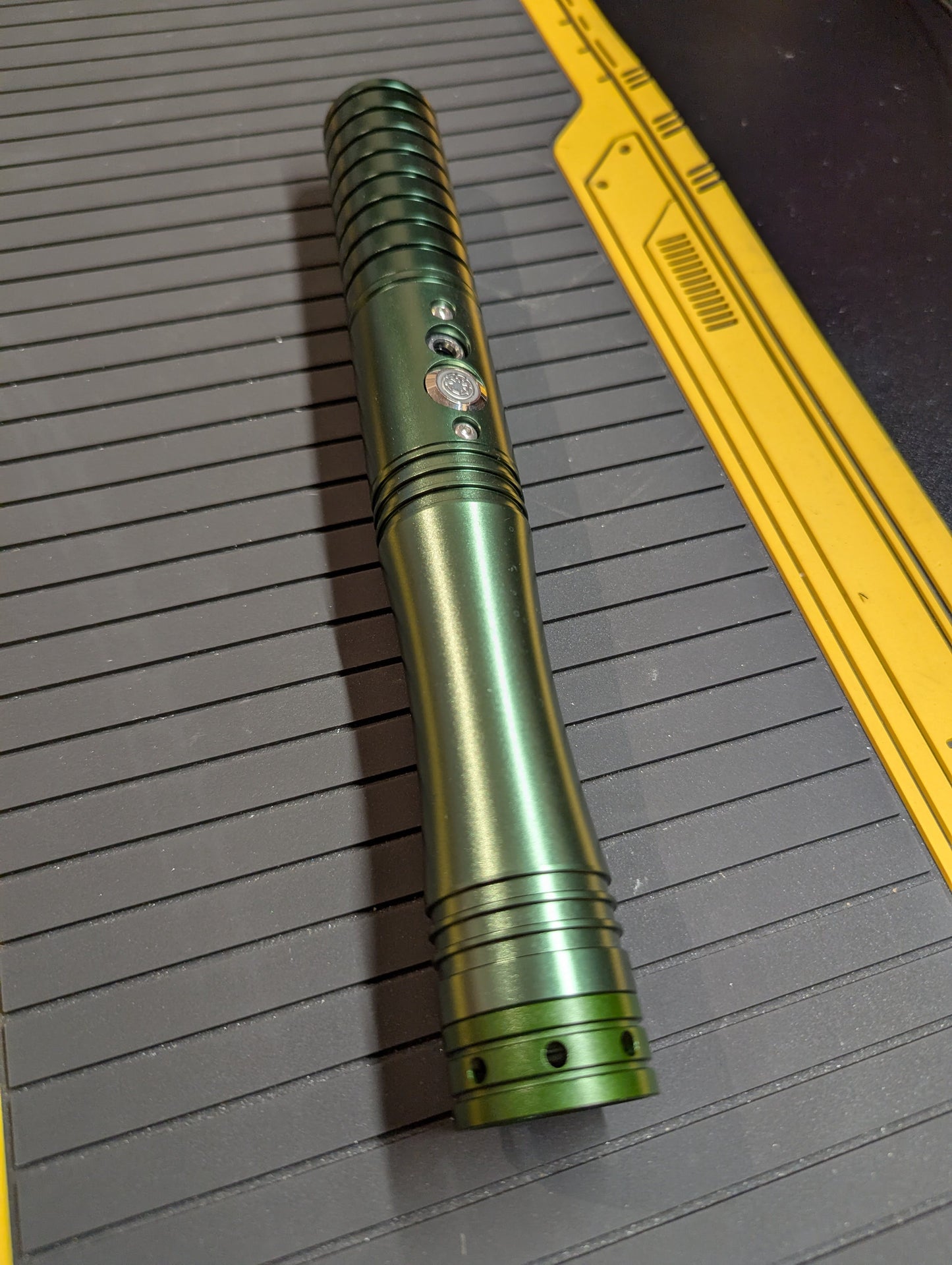 Build Your Custom Lightsaber | The Las Vegas Studio Experience - 702 Sabers