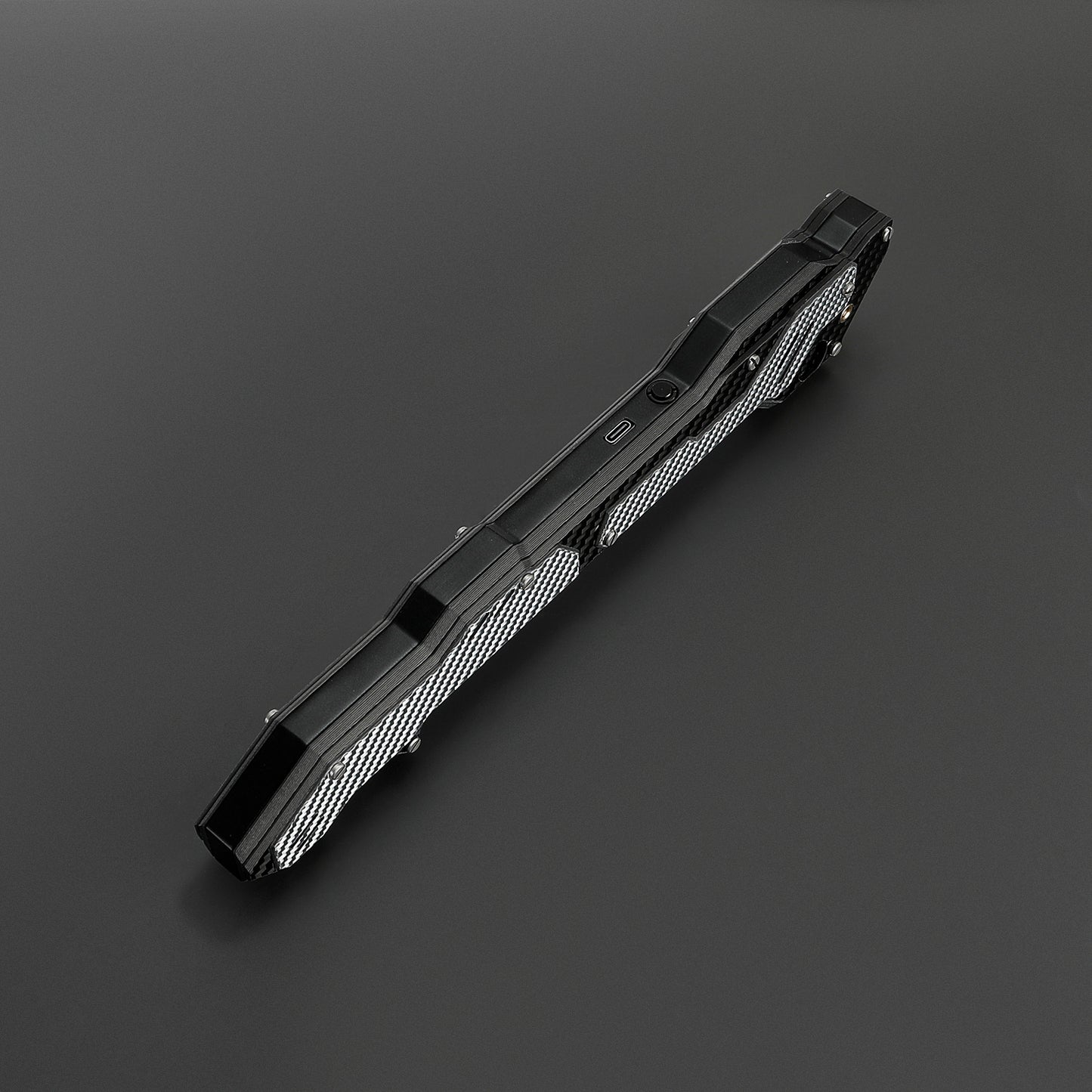 The Cyber Vanguard Carbon Fiber Tactical Blade (Xenopixel)