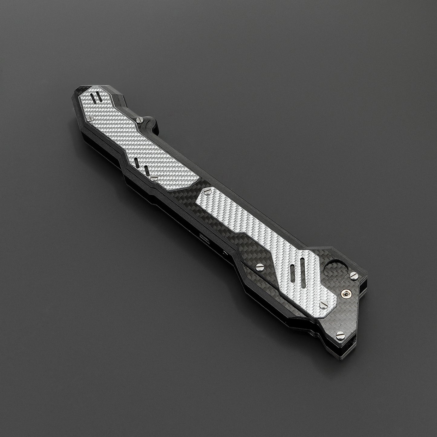 The Cyber Vanguard Carbon Fiber Tactical Blade (Xenopixel)