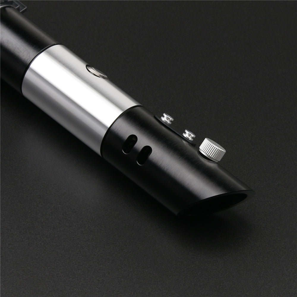 E18 Dava: The Warrior's Vengeance Lightsaber