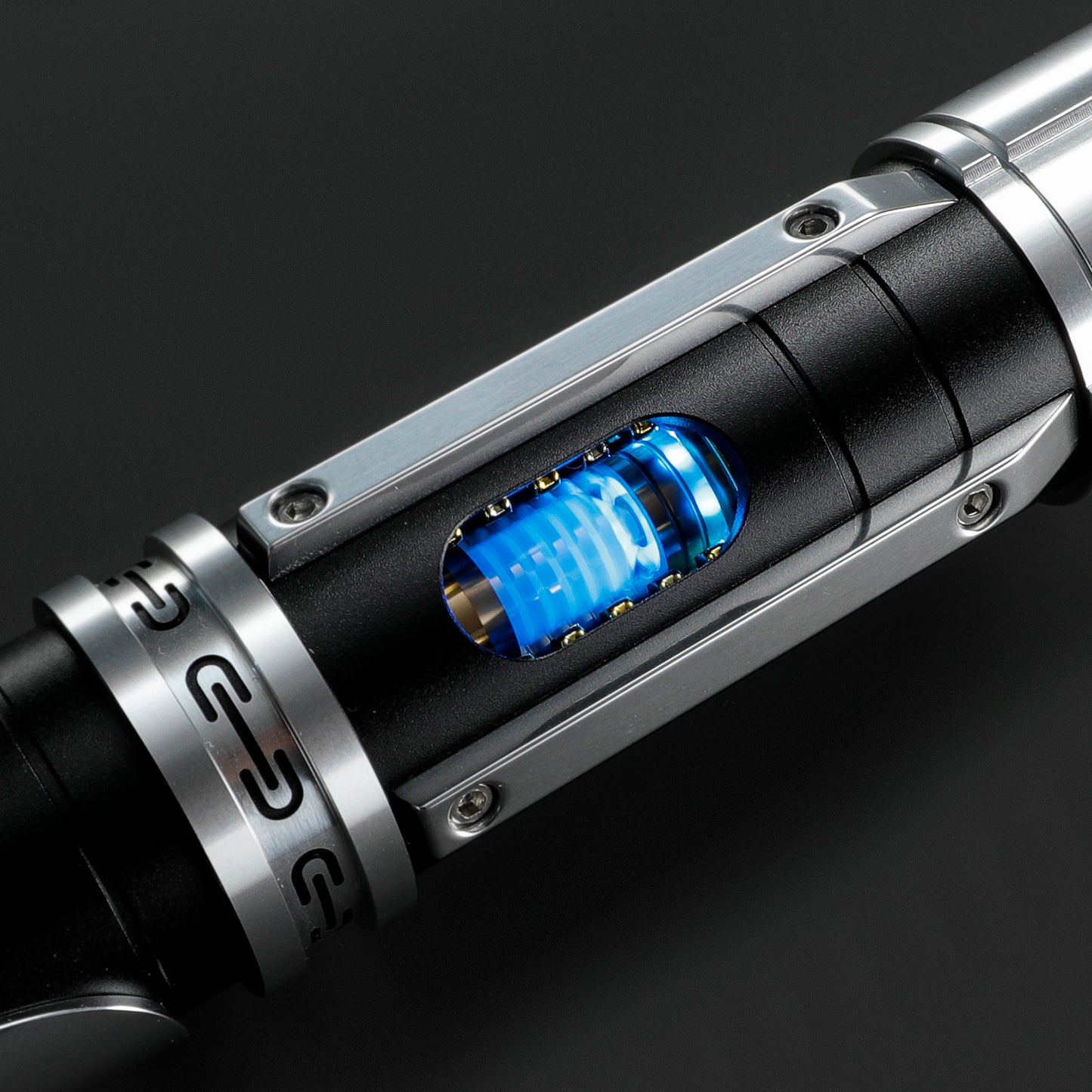The Arcanum OLED: Ultimate Neopixel Lightsaber with Spinning Kyber Crystal