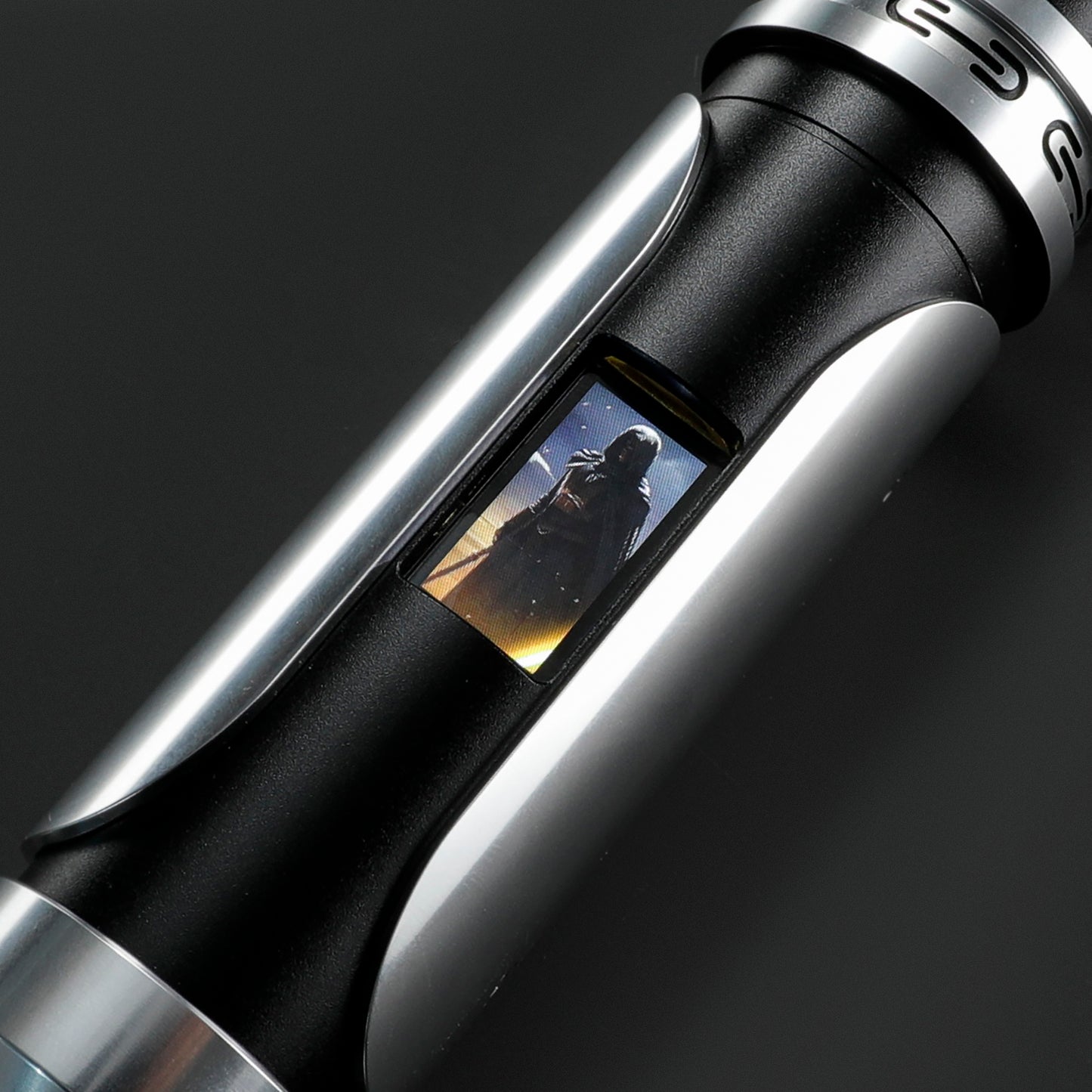 The Arcanum OLED: Ultimate Neopixel Lightsaber with Spinning Kyber Crystal